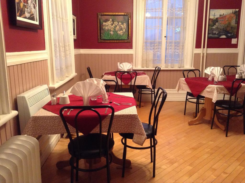 Bed and Breakfast Gil Ann Saint-André-Avellin Exterior foto